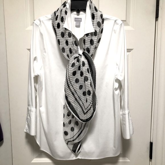 Polka dot scarf - Picture 3 of 5